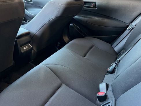Used 2024 Toyota Corolla LE w/ LE Premium Package FWD image 5