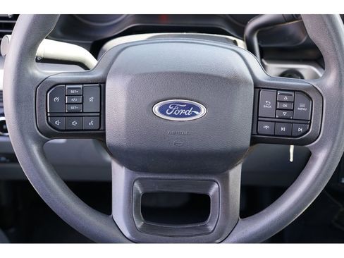 Used 2024 Ford F250 XL image 23