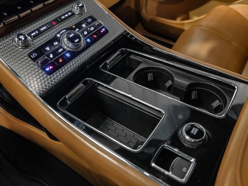 Used 2020 Lincoln Aviator Black Label Grand Touring w/ Class IV Trailer Tow Package image 24