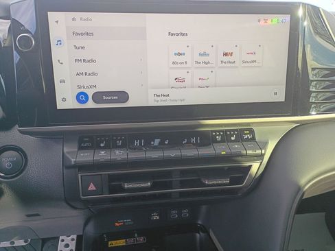 Used 2025 Toyota Camry XSE image 28