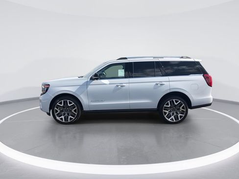 New 2026 Ford Expedition Platinum image 5