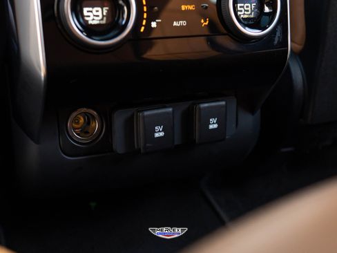 Used 2019 Land Rover Range Rover Sport Supercharged image 24