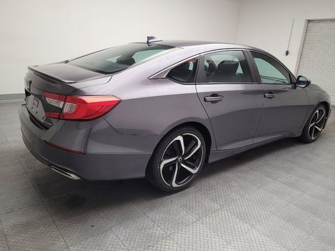 Used 2019 Honda Accord Sport image 9