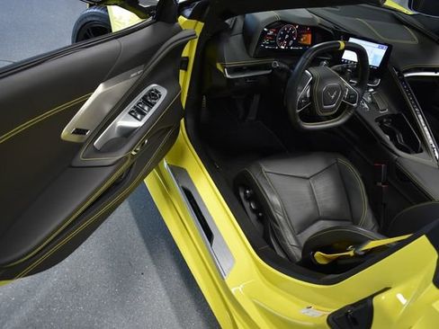 Certified 2023 Chevrolet Corvette Stingray Premium Conv w/ Z51 Performance Package RWD image 28