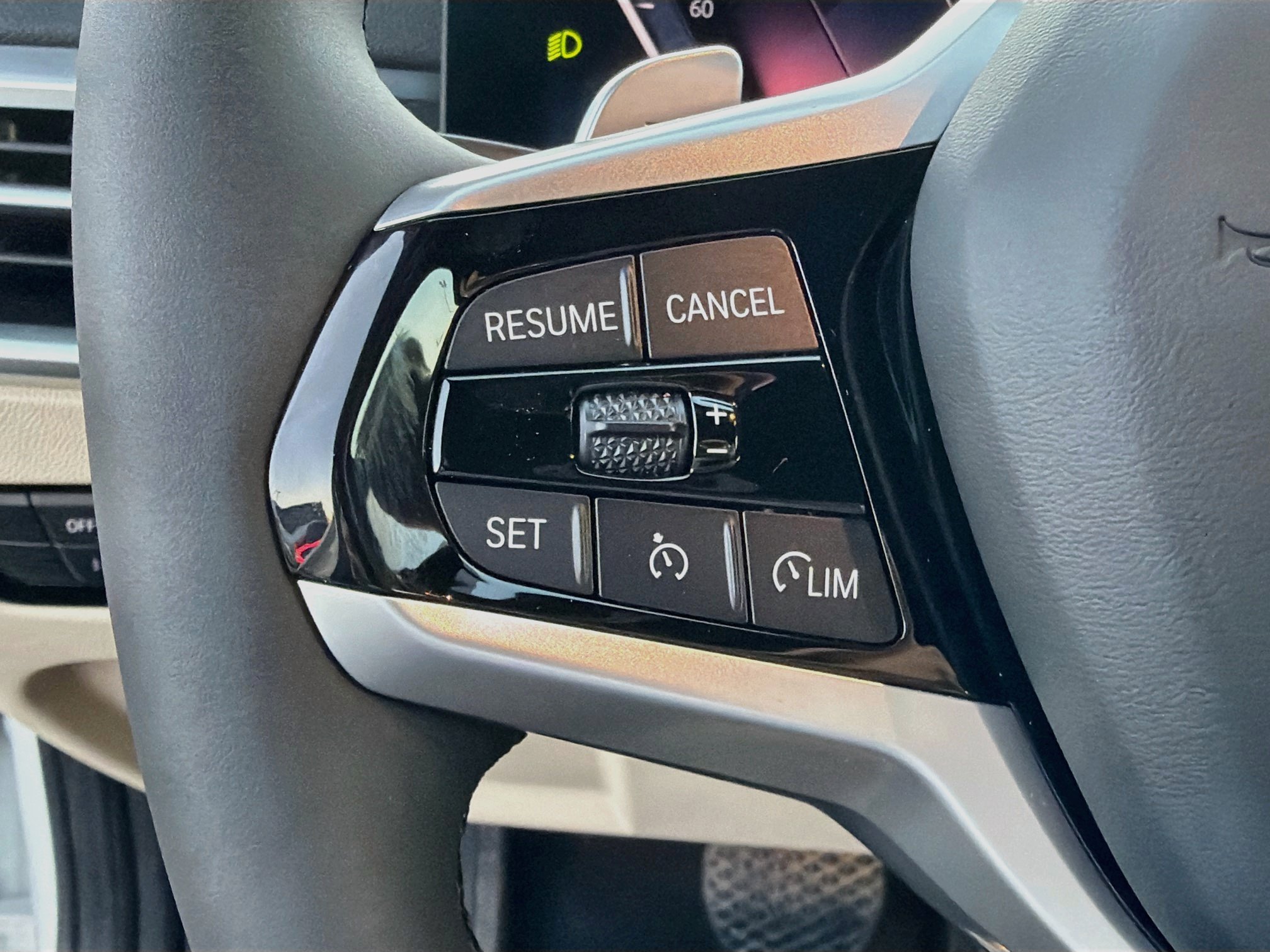 New 2026 BMW 330i Sedan w/ Premium Package RWD image 38