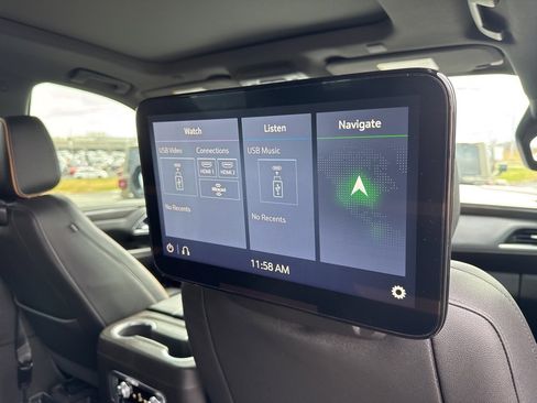 Used 2021 GMC Yukon AT4 w/ AT4 Premium Plus Package image 25