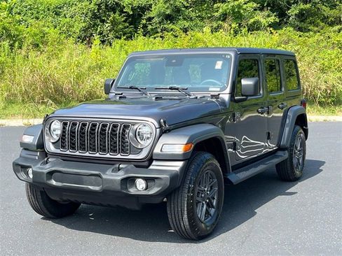 Used 2024 Jeep Wrangler Sport S image 1