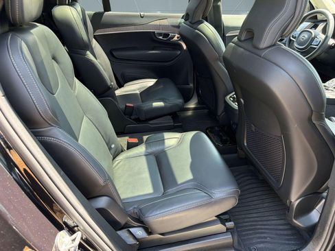 Certified 2023 Volvo XC90 B6 Ultimate w/ Lounge Package AWD/4WD image 29