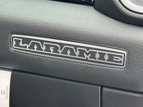 New 2026 RAM 1500 Laramie AWD/4WD image 31
