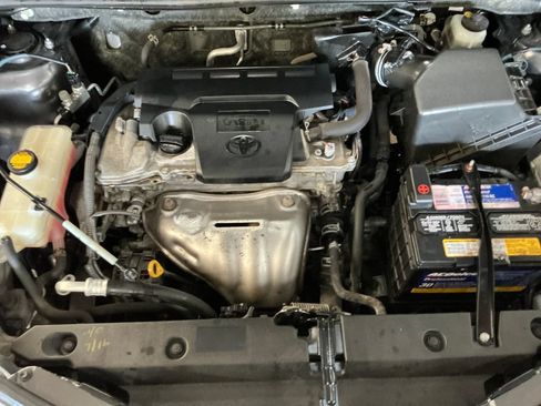 Used 2013 Toyota RAV4 LE AWD/4WD image 9
