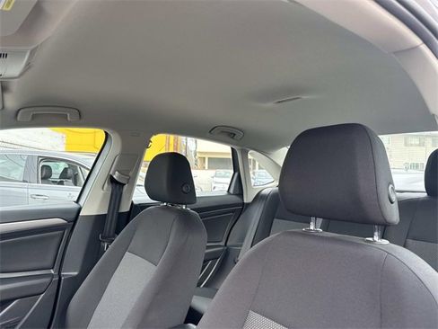 Used 2021 Volkswagen Jetta S w/ Driver Assistance Package image 14