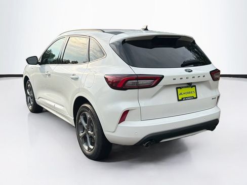 Certified 2023 Ford Escape ST-Line w/ Tech Pack #1 AWD/4WD image 7