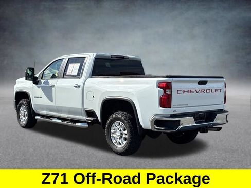 Used 2020 Chevrolet Silverado 2500 LT w/ All Star Edition AWD/4WD image 3