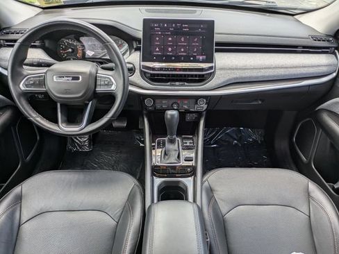 Certified 2022 Jeep Compass Latitude AWD/4WD image 11