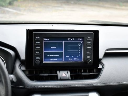 Used 2019 Toyota RAV4 LE w/ Carpet Mat Package FWD image 25