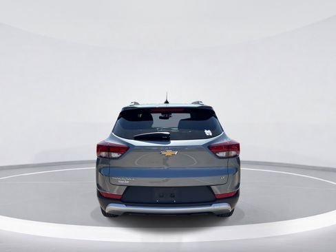 Used 2021 Chevrolet TrailBlazer LT image 7