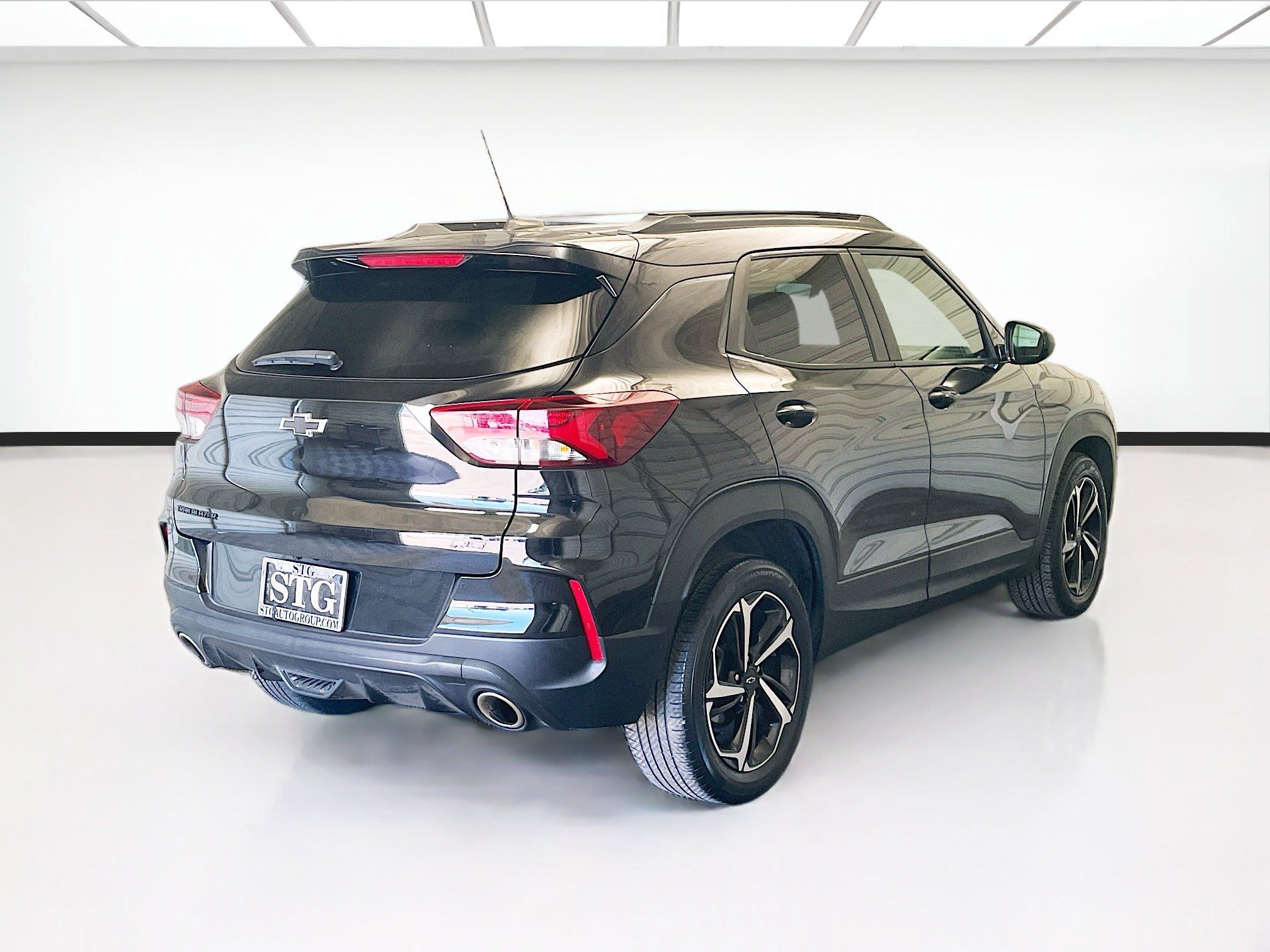 Used 2023 Chevrolet TrailBlazer RS FWD image 4