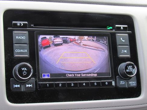 Used 2018 Honda HR-V LX image 21