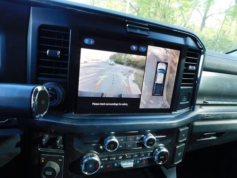 Used 2025 Ford F250 Lariat w/ Lariat Ultimate Package image 10