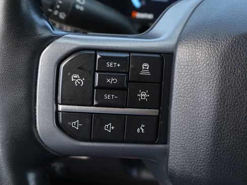 Used 2024 Ford F250 Lariat w/ Lariat Ultimate Package AWD/4WD image 19