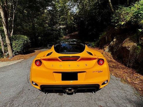 Used 2017 Lotus Evora 400 image 9