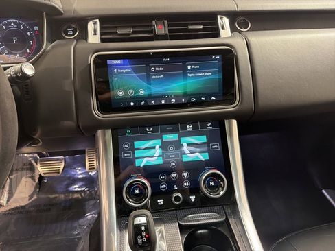 Used 2021 Land Rover Range Rover Sport HST image 16