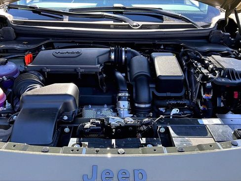 New 2026 Jeep Cherokee Laredo image 34