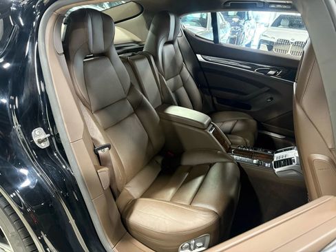 Used 2015 Porsche Panamera 4S Executive image 14