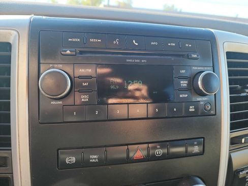 Used 2010 Dodge Ram 2500 Truck SLT image 22