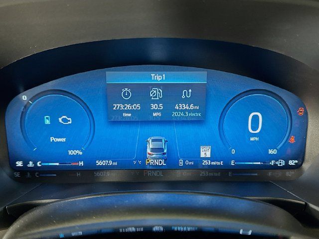 Used 2025 Ford Escape SE w/ PHEV Premium Package FWD image 18