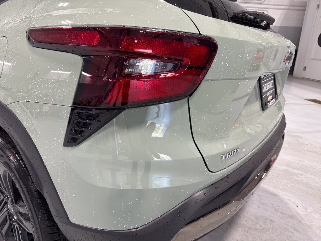 New 2026 Chevrolet Trax ACTIV w/ Driver Confidence Package FWD image 48