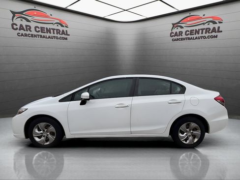 Used 2015 Honda Civic LX image 2