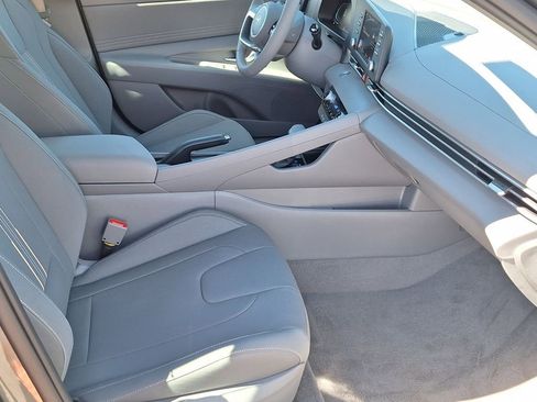 New 2026 Hyundai Elantra Sport image 21