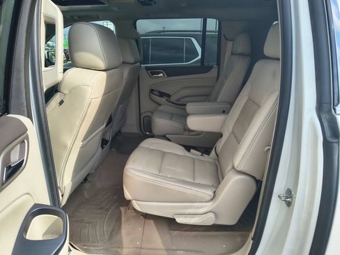 Used 2019 GMC Yukon XL Denali w/ Open Road Package RWD image 6