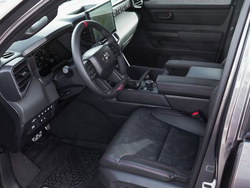 Used 2026 Toyota Sequoia TRD Pro AWD/4WD image 20