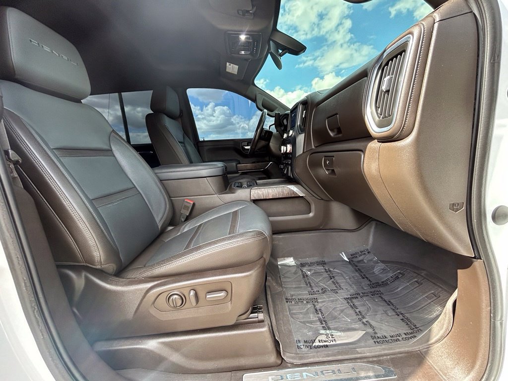 Used 2021 GMC Sierra 1500 Denali AWD/4WD image 25