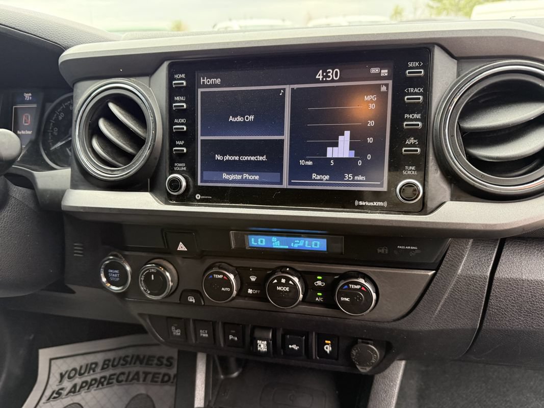 Used 2021 Toyota Tacoma TRD Sport w/ Technology Package AWD/4WD image 18