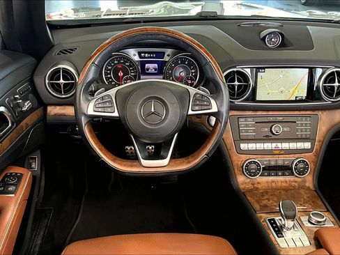 Certified 2018 Mercedes-Benz SL 450 image 6