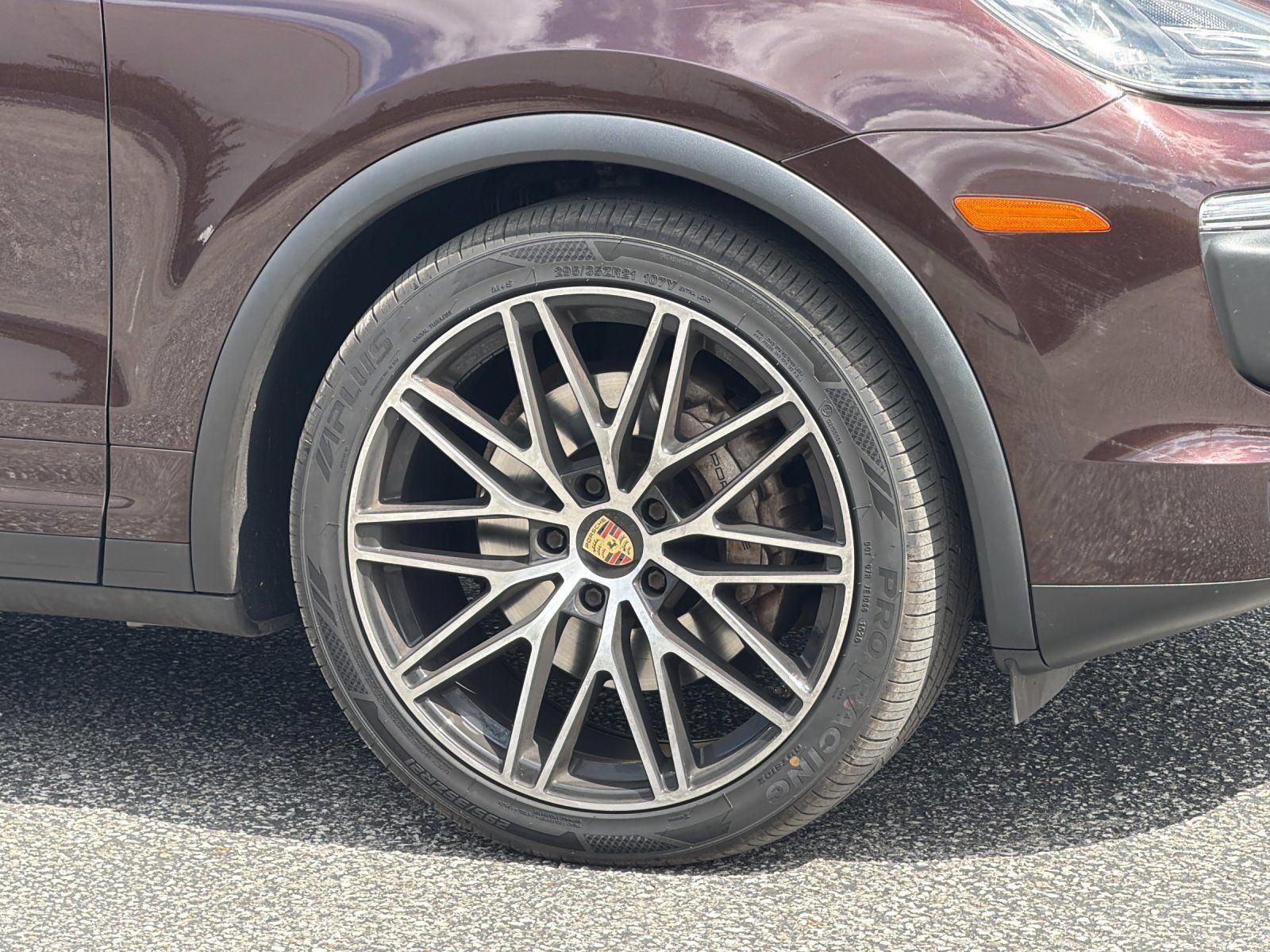Used 2016 Porsche Cayenne S AWD/4WD image 25