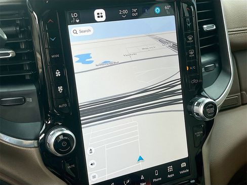 Used 2023 RAM 3500 Laramie image 13