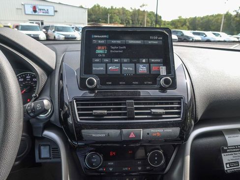 New 2026 Mitsubishi Eclipse Cross LE image 32