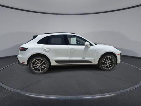 Certified 2023 Porsche Macan Turbo AWD/4WD image 9