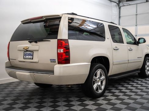 Used 2011 Chevrolet Suburban LTZ AWD/4WD image 5