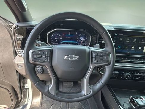 Used 2024 Chevrolet Silverado 1500 ZR2 w/ Technology Package image 11