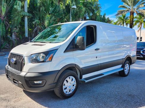 Used 2024 Ford Transit 250 Low Roof w/ Exterior Upgrade Package image 3