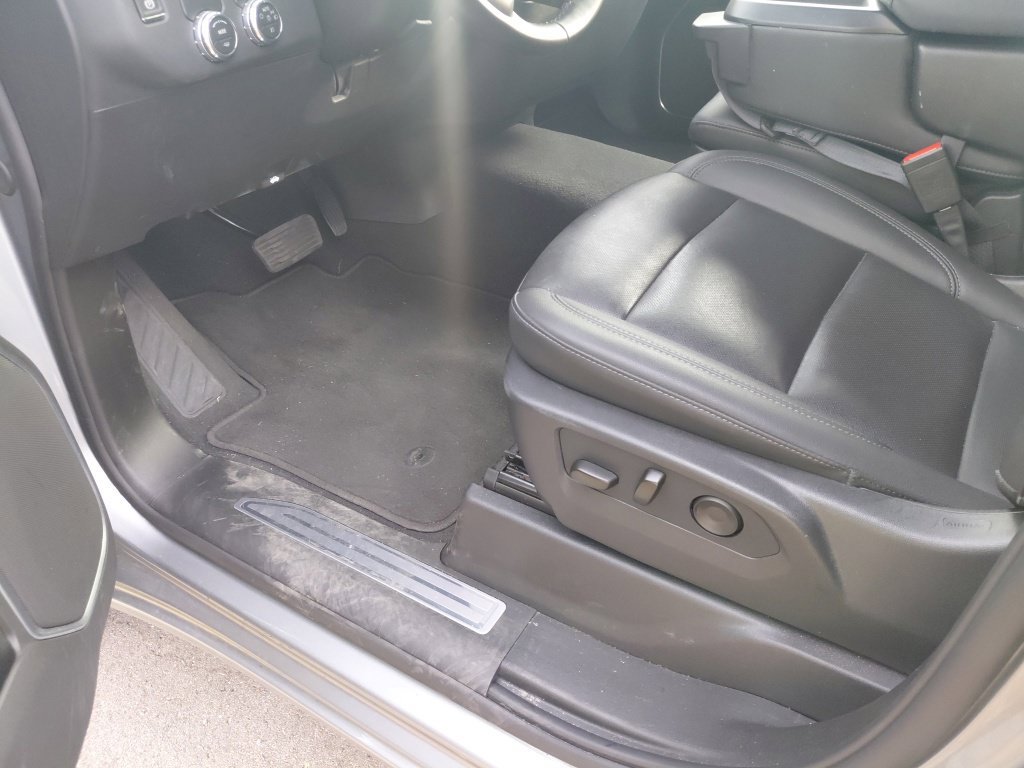Used 2026 GMC Sierra 1500 SLT RWD image 18