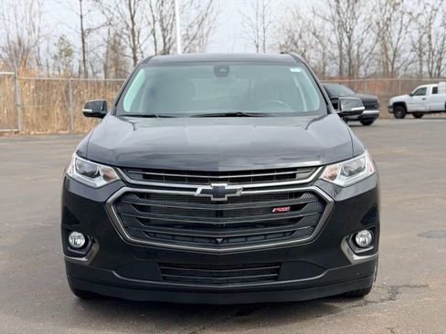 Used 2020 Chevrolet Traverse RS image 3