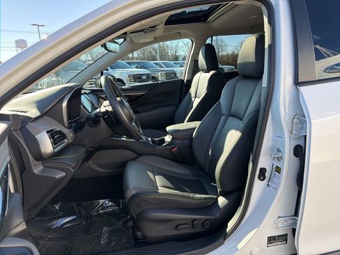 Used 2024 Subaru Outback Onyx Edition image 9