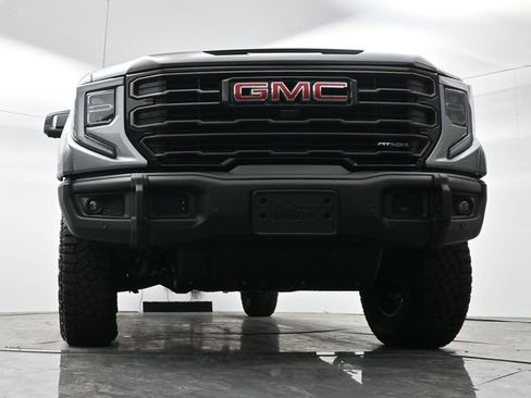 Used 2024 GMC Sierra 1500 AT4X image 28