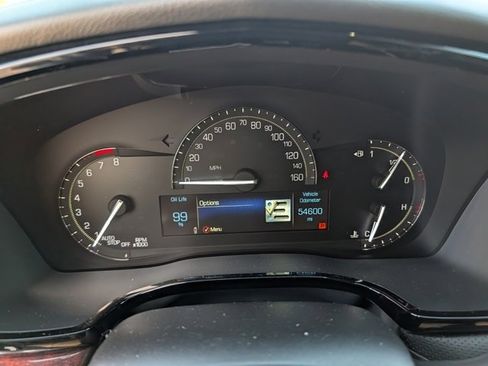 Used 2018 Cadillac XT5 Luxury w/ Driver Awareness Package image 17